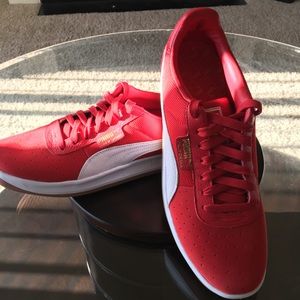 Men’s Puma “California”